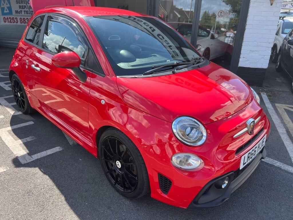 Abarth 595 1.4 T-jet Euro 6 Red