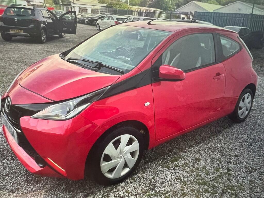 Toyota Aygo 1.0 Vvt-i X-play Euro 6 Red #6