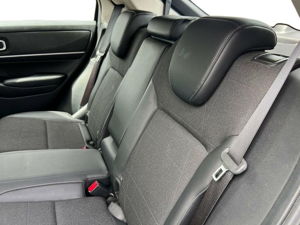 Honda Hr-V Advance I-mmd Cvt Red #8
