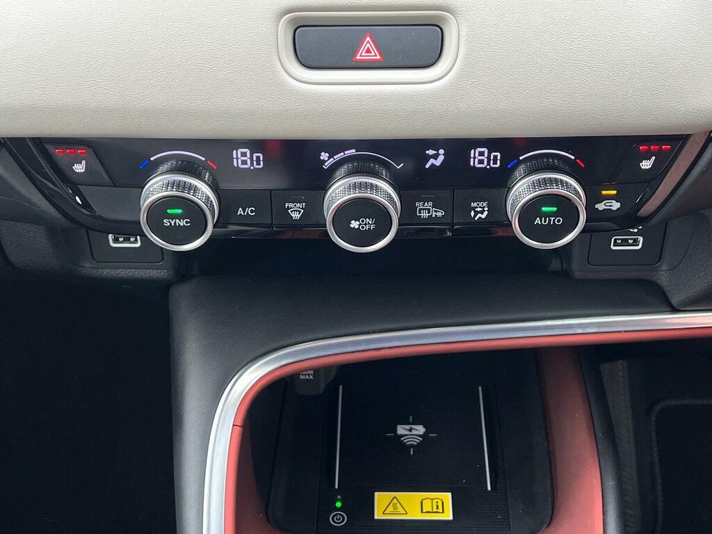 Honda Hr-V Honda Hatchback 1.5 Ehev Advance Cvt Red #25