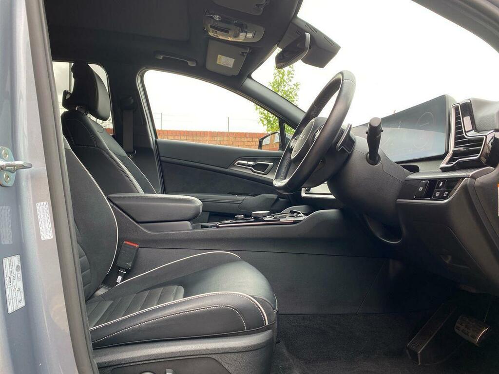 Kia Sportage Suv  #11
