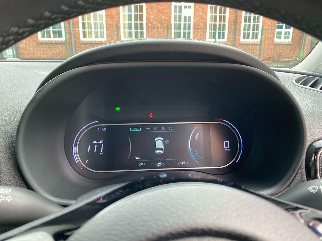 Kia Soul 64Kwh Maxx Suv 201 Bhp Red #19