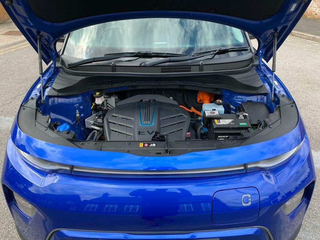 Kia Soul 64Kwh Maxx Suv 201 Bhp Red #16