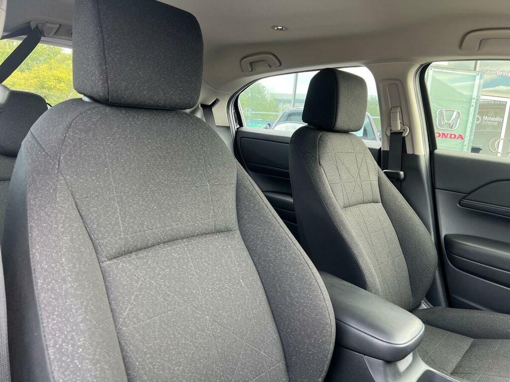 Honda Hr-V Hr-v Advance I-mmd Cvt White #19