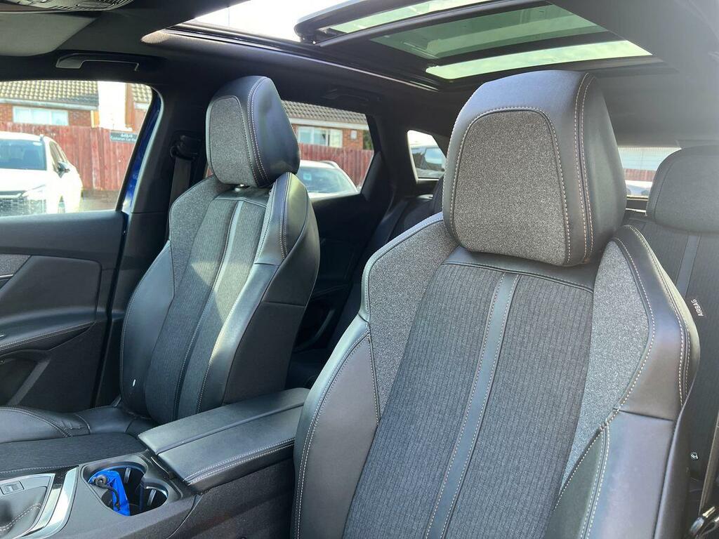 Peugeot 3008 1.2L Gt Line Premium Brown #44