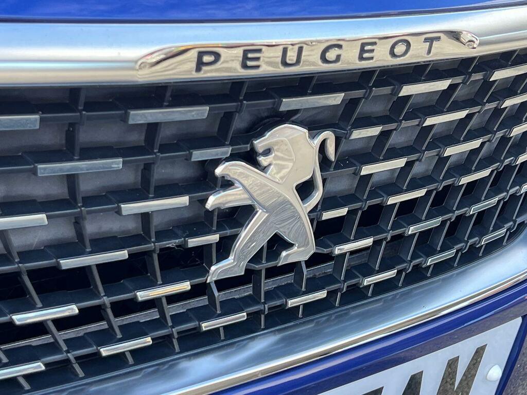 Peugeot 3008 1.2L Gt Line Premium Brown #27