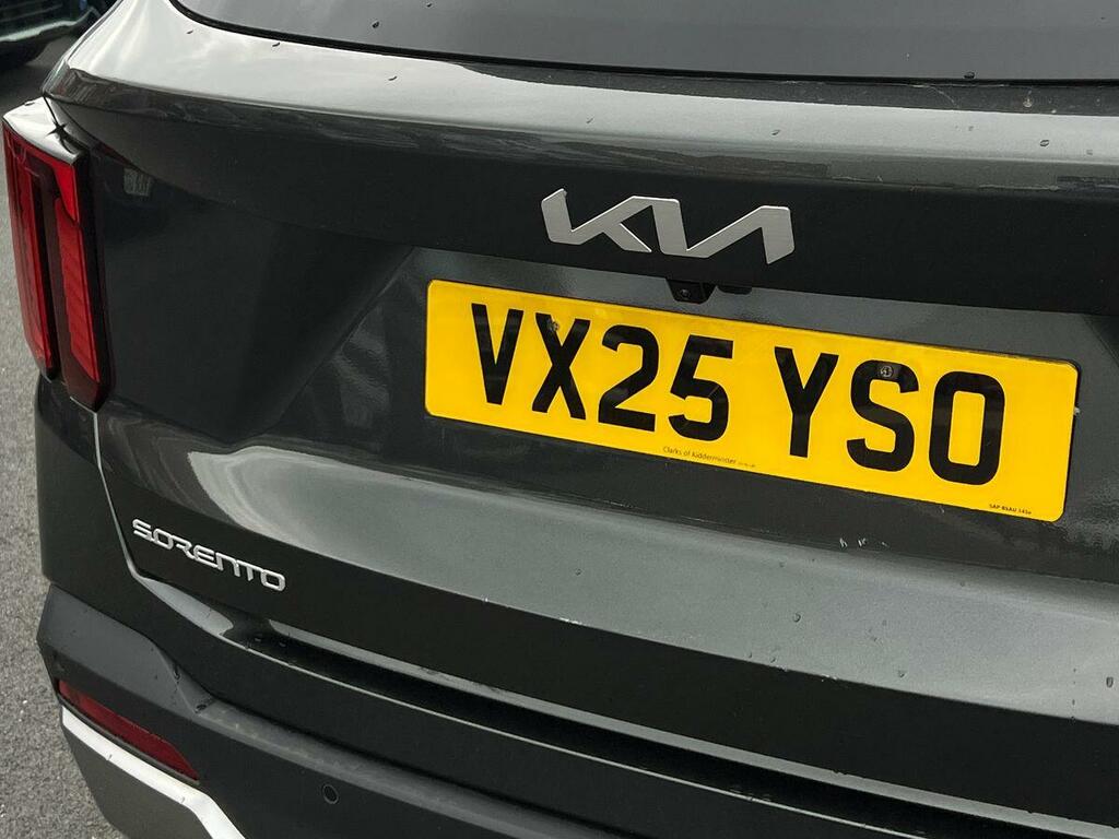 Kia Sorento 1.6 T-gdi 13.8Kwh 3 Suv Plug-in Hybrid Grey #37