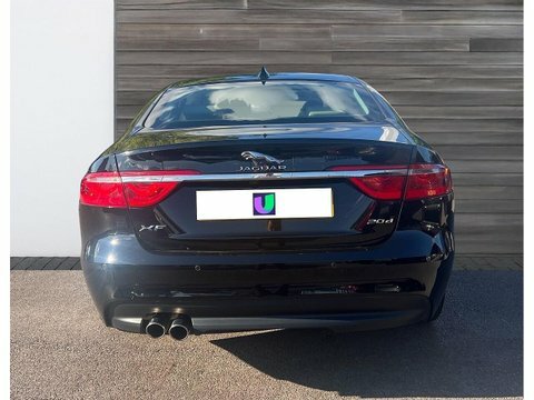 Jaguar XF 2.0D Portfolio Saloon DA67VSE Black #6