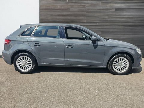 Audi A3 1.0 Tfsi 30 S Line Sportback Euro 6 Ss White #7