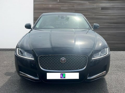 Jaguar XF 2.0D Portfolio Saloon Black #2