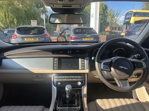 Jaguar XF Xf R-sport D Awd Black #8