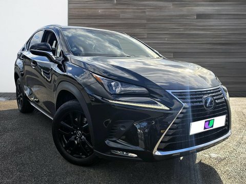 Lexus NX 2.5 300H Luxury Black