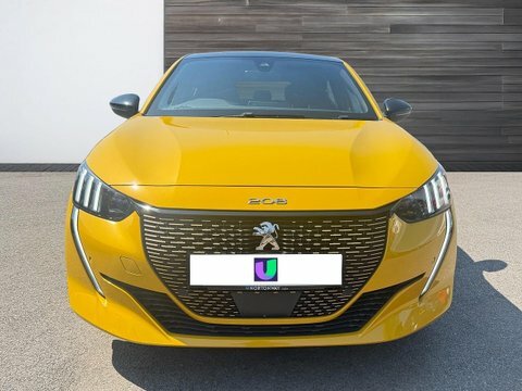 Peugeot e-208 50Kwh Gt Line Yellow #2
