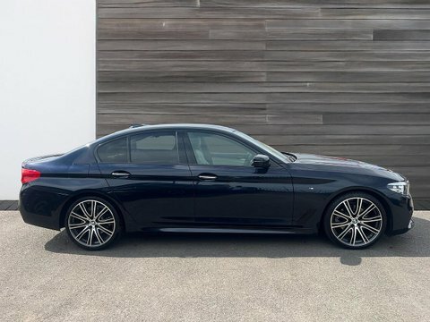 BMW 5 Series 2.0 520D M Black #4