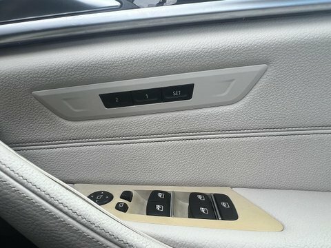 BMW 5 Series Estate 2.0 520D M Sport Touring Euro 6 Ss White #18
