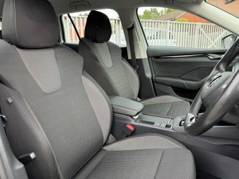Skoda Octavia 2021 1.4 Tsi Iv 13Kwh Se L Estate Plug- Blue #28