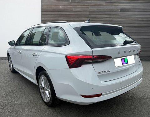 Skoda Octavia 1.4 Tsi Iv White #5