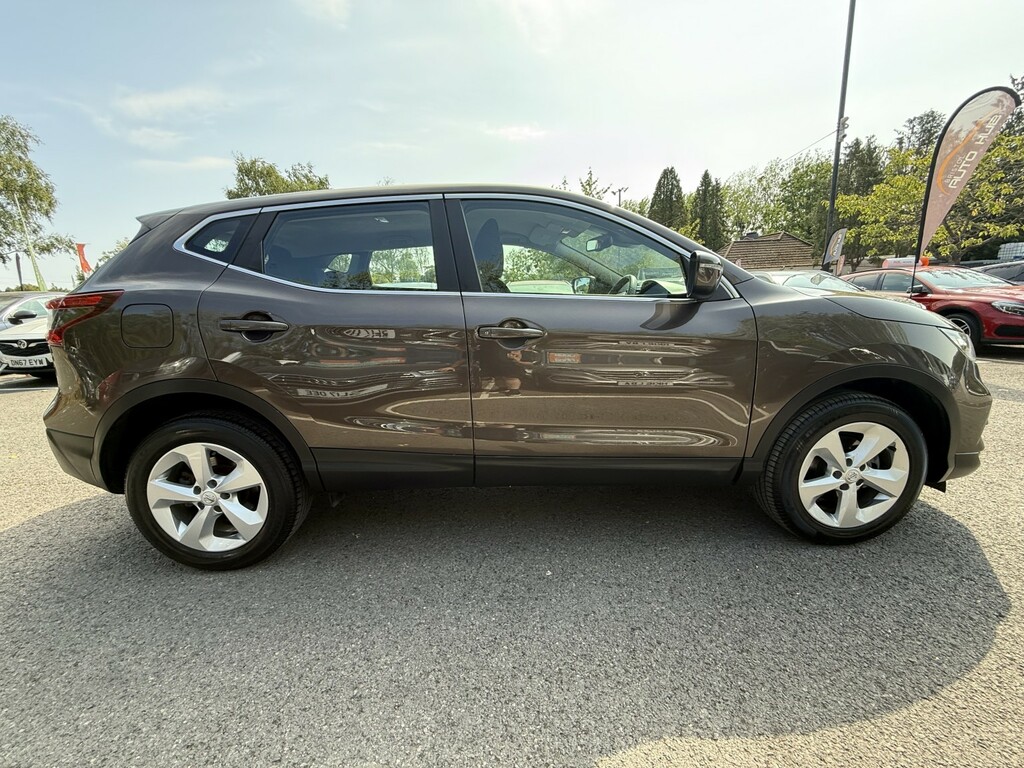 Nissan Qashqai 1.3 Dig-t Acenta Premium Ulez SB19NXO Brown #5