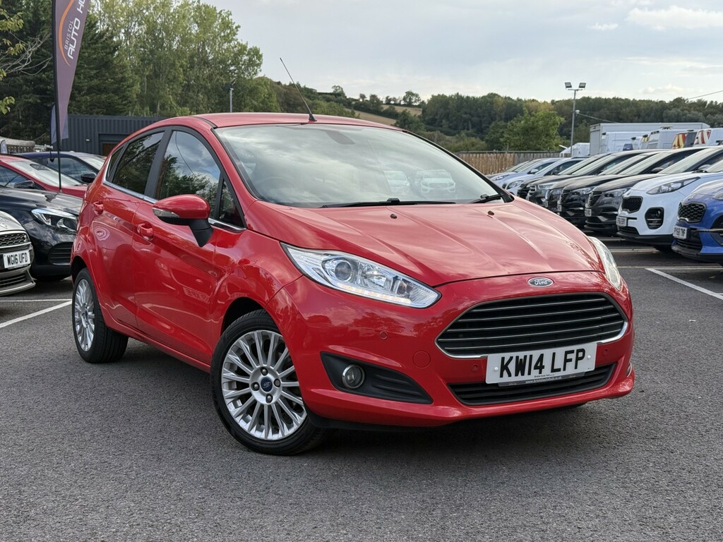 Ford Fiesta 1.0 T Ecoboost Titanium Ulez Red
