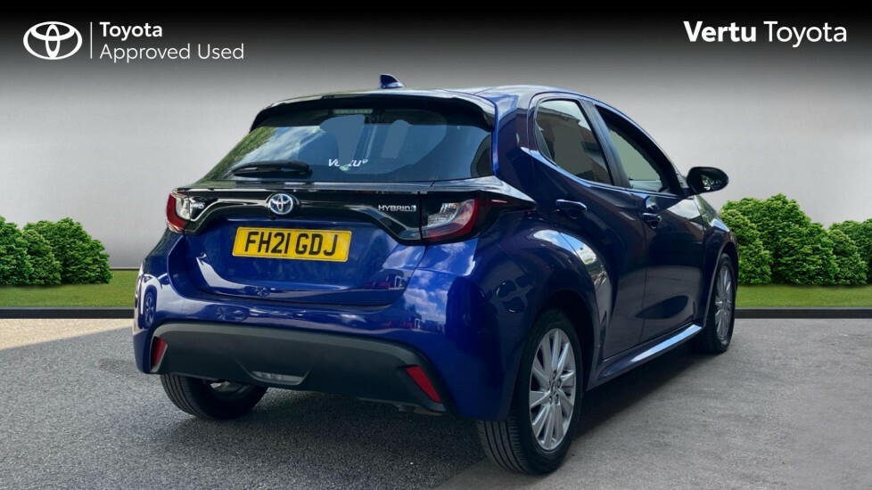 Toyota Yaris Icon Blue #2