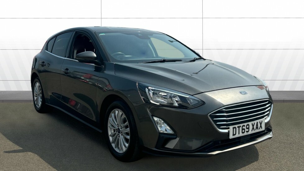 Ford Focus Titanium Grey