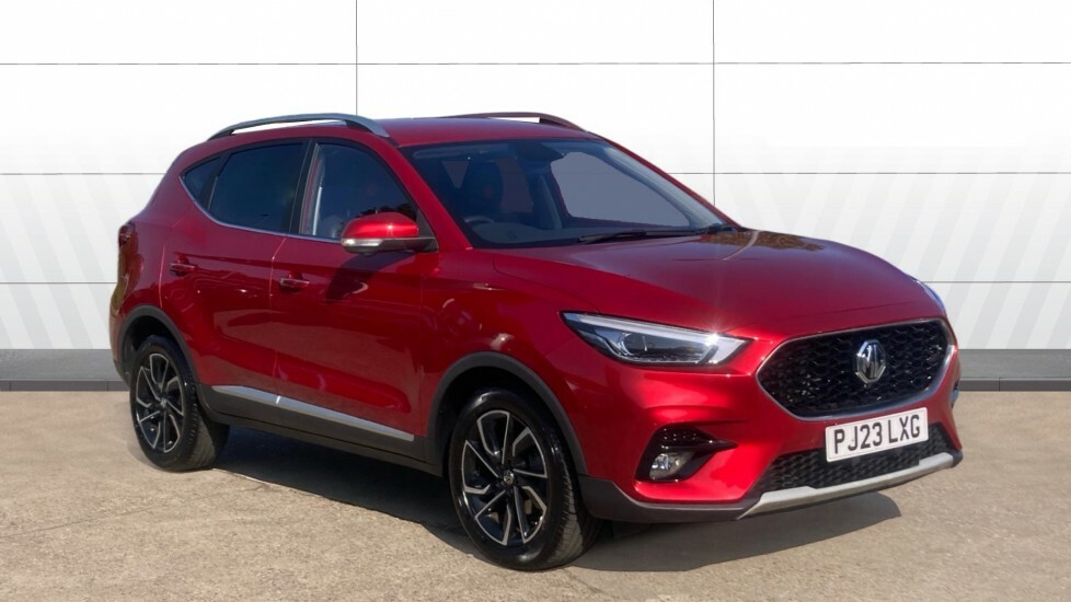 MG ZS Exclusive Red