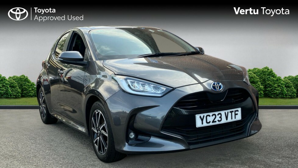Toyota Yaris Design Grey