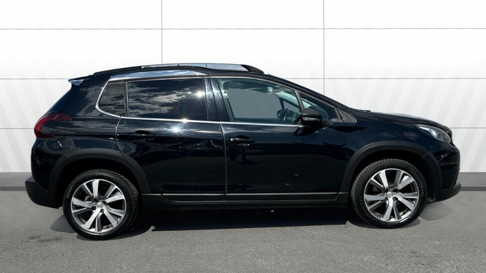 Peugeot 2008 Allure Black #5