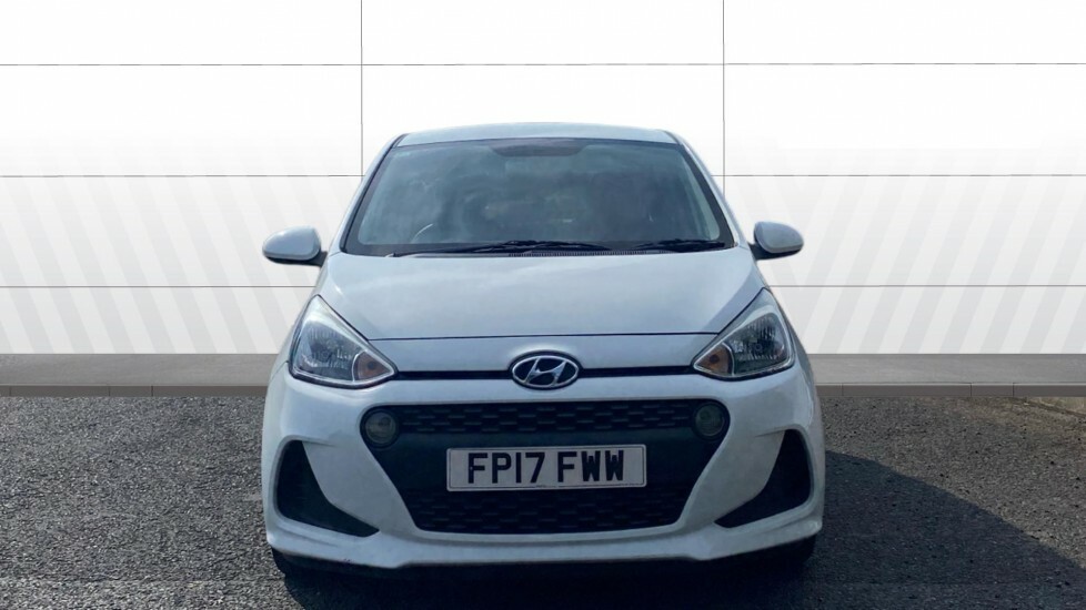 Hyundai I10 Se White #3