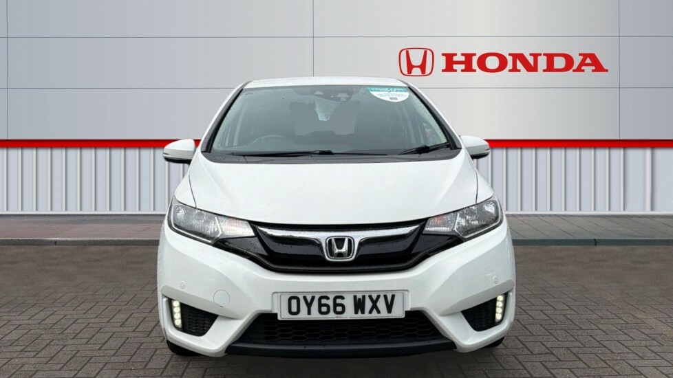 Honda Jazz Se White #6