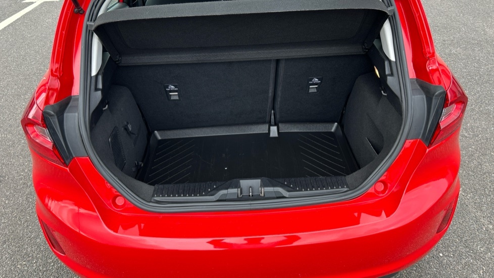 Ford Fiesta Zetec Red #4