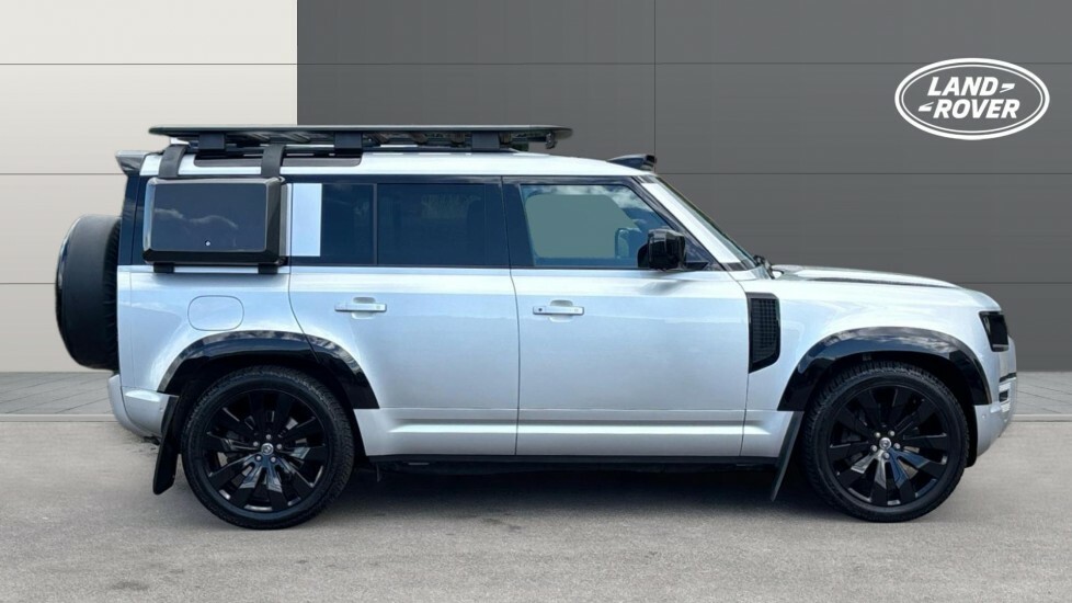 Land Rover Defender 110 Xs Edition Silver #5