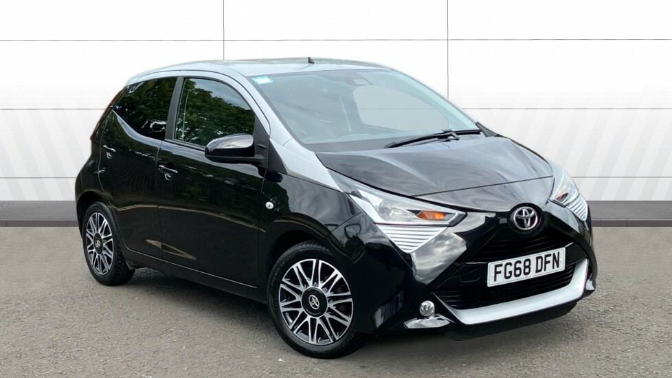 Toyota Aygo X X-clusiv Black