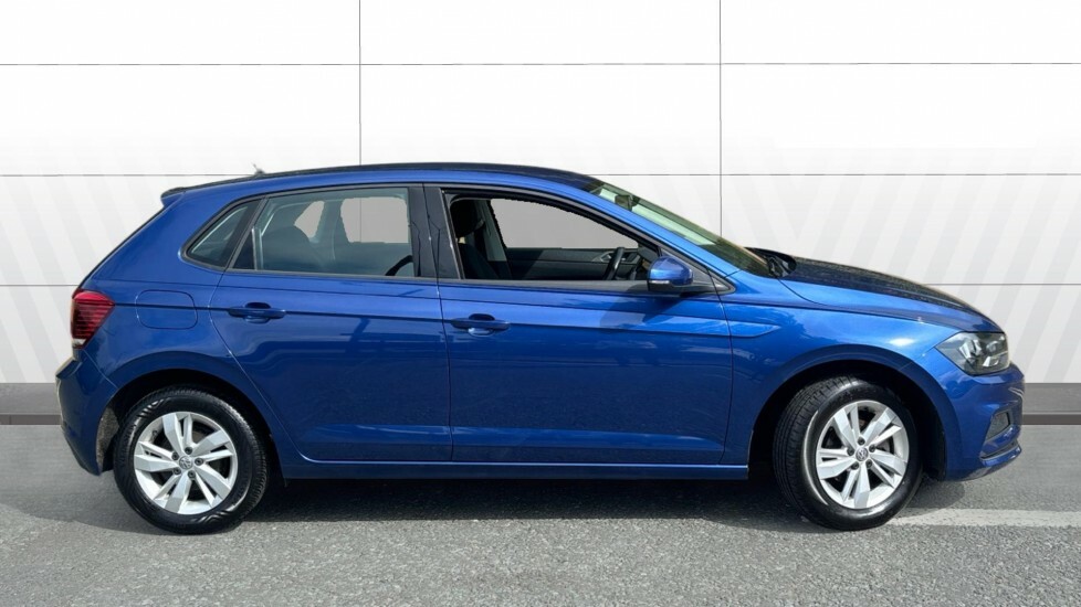 Volkswagen Polo Se Blue #5