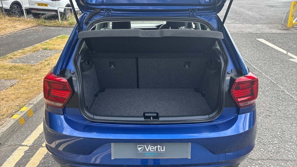Volkswagen Polo Se Blue #4