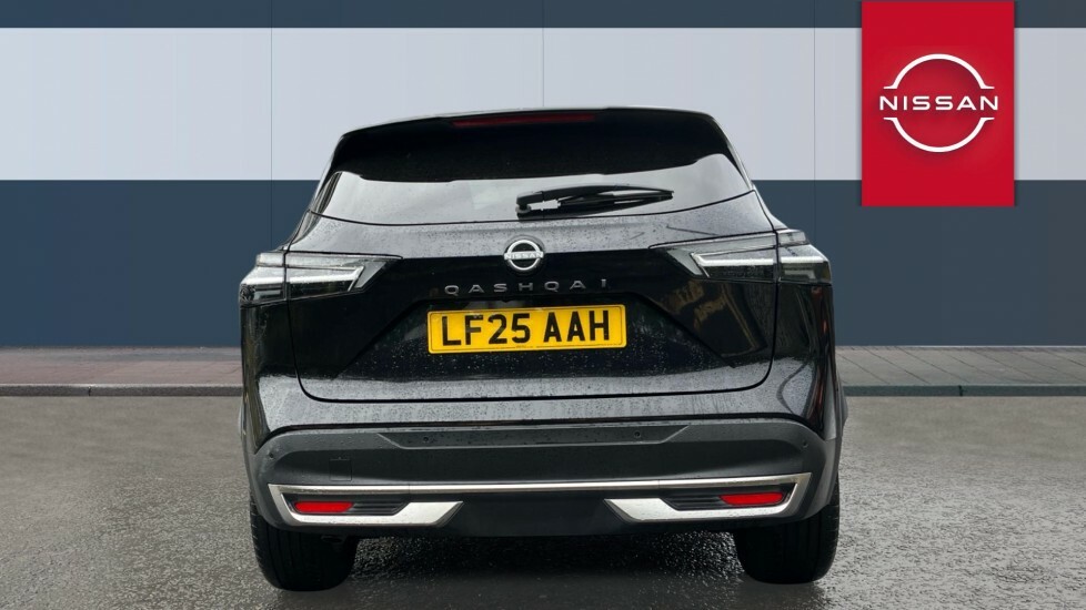 Nissan Qashqai N-connecta Black #6