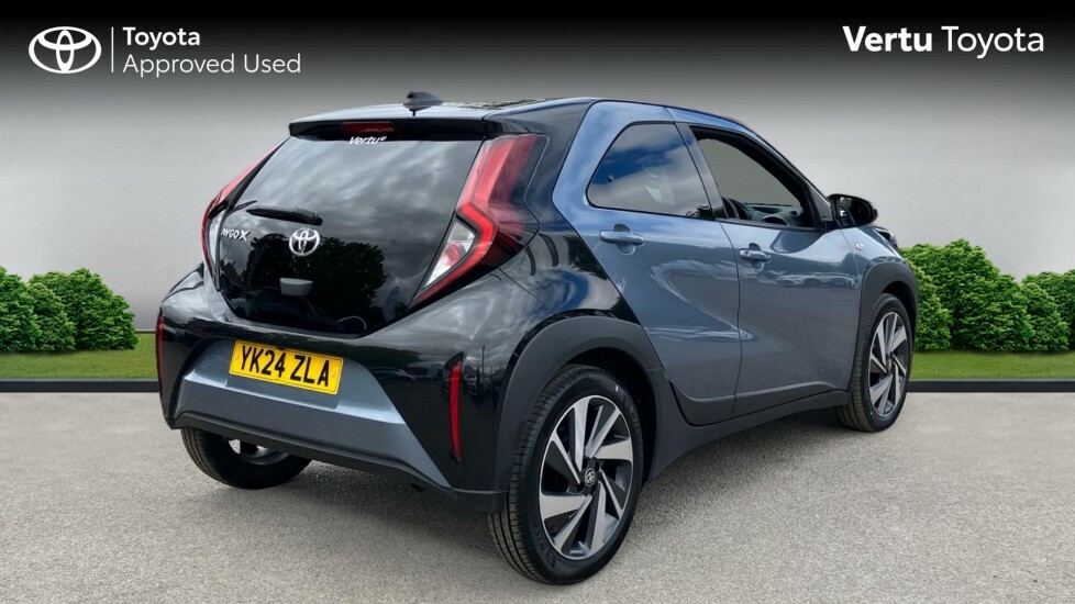 Toyota Aygo X Edge #2