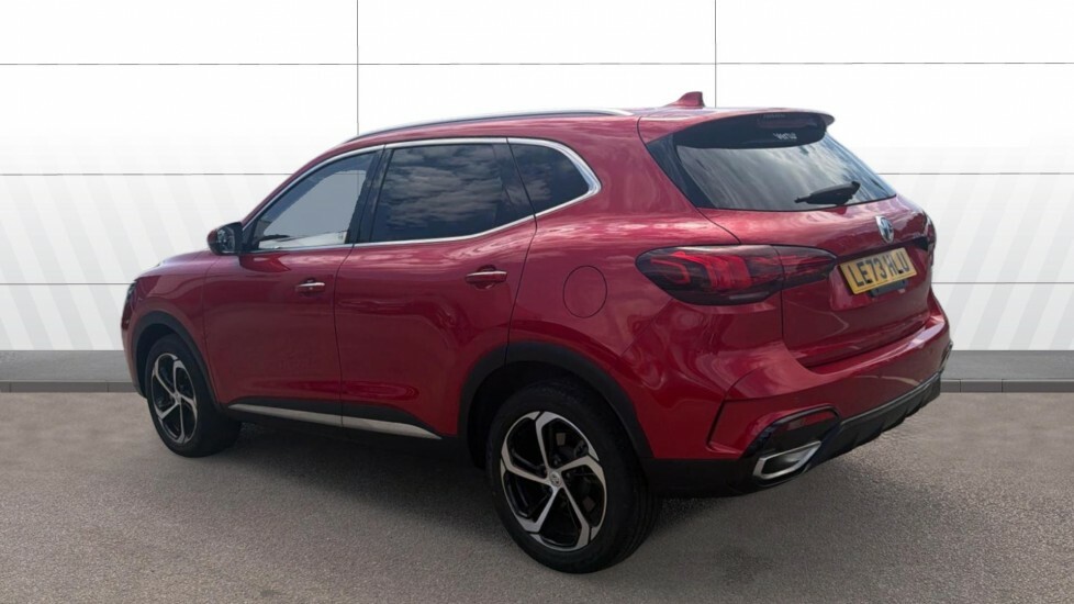 MG HS Trophy Red #2