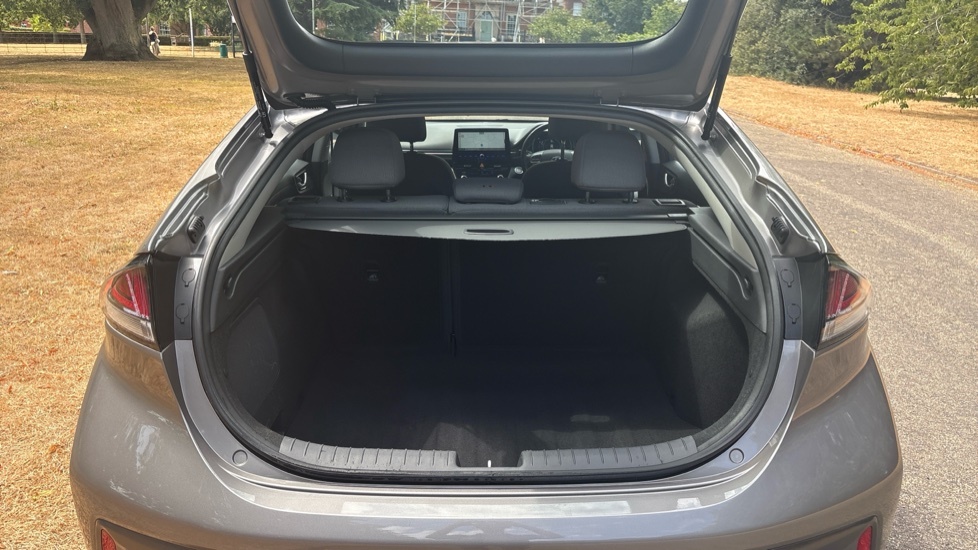 Hyundai Ioniq Premium Grey #4