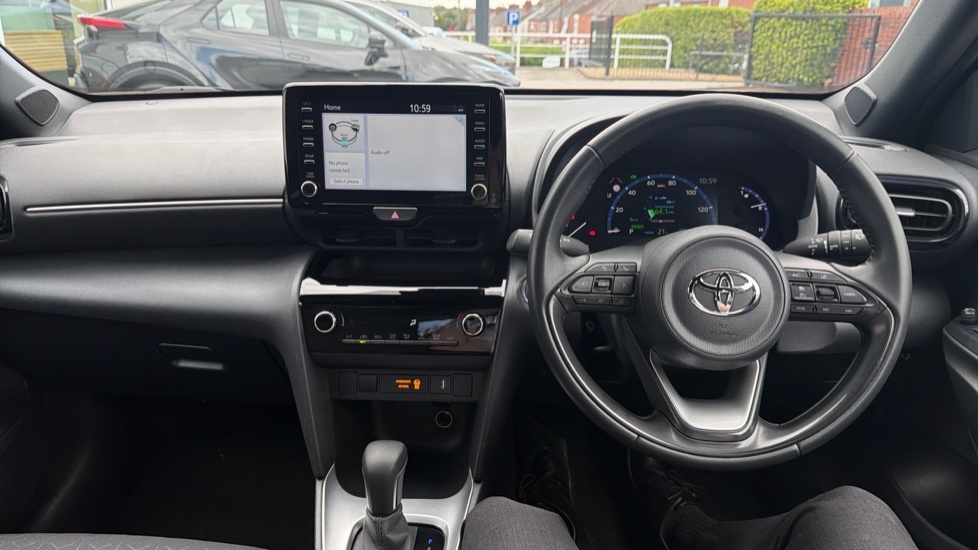 Toyota Yaris Cross Design YE23SZW White #6