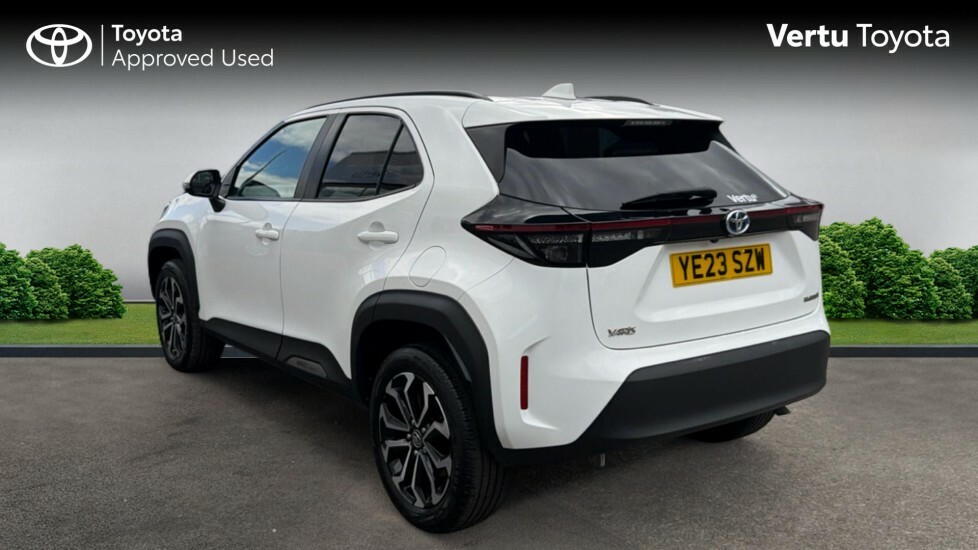 Toyota Yaris Cross Design YE23SZW White #4