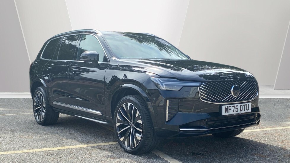 Volvo XC90 Ultra Black