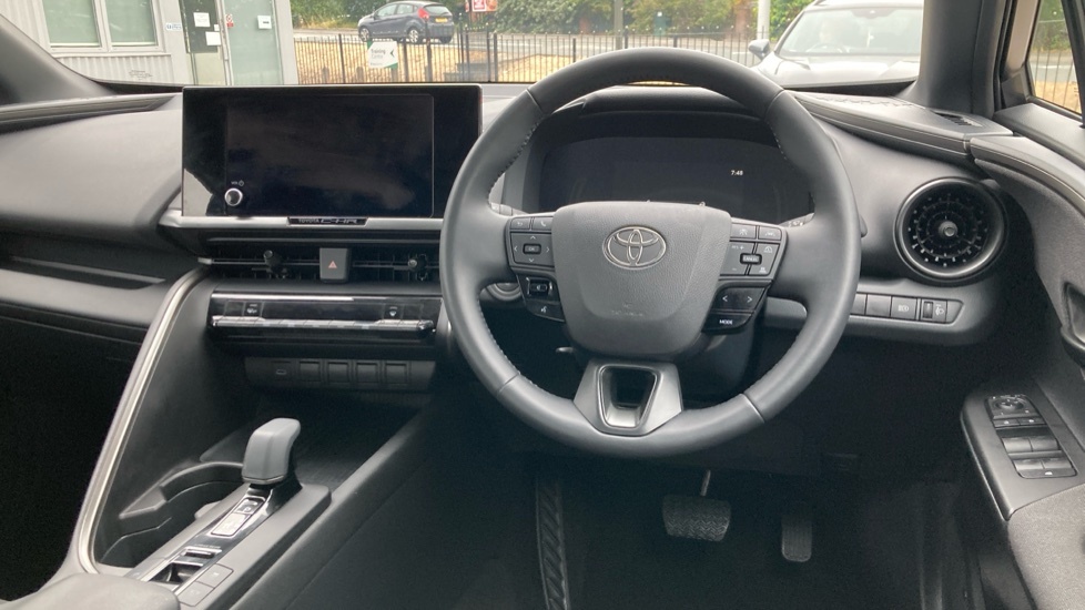 Toyota C-Hr Icon GU25PGZ White #6