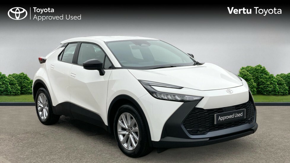 Toyota C-Hr Icon GU25PGZ White