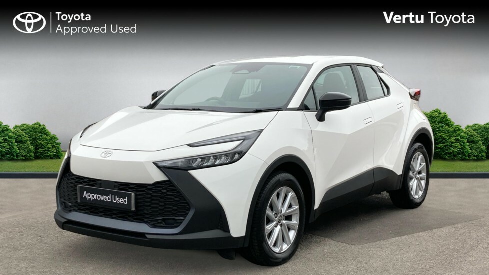 Toyota C-Hr Icon GU25PGZ White #3