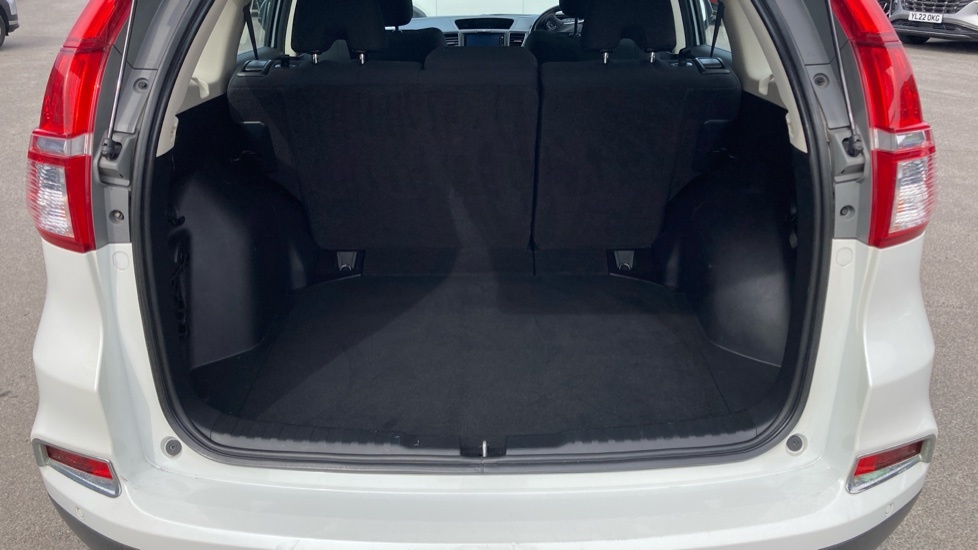 Honda Cr-V Se White #4