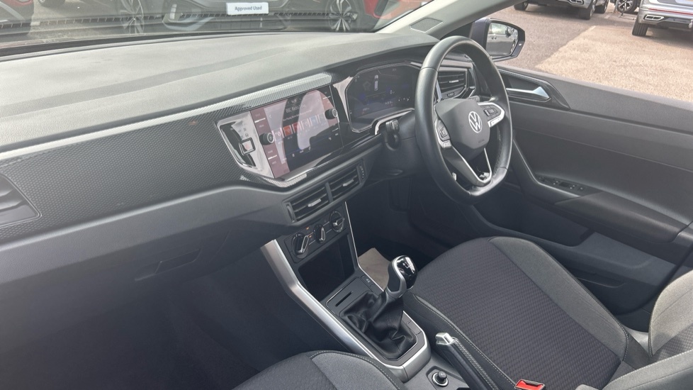 Volkswagen Polo Life DY73LRZ Grey #2