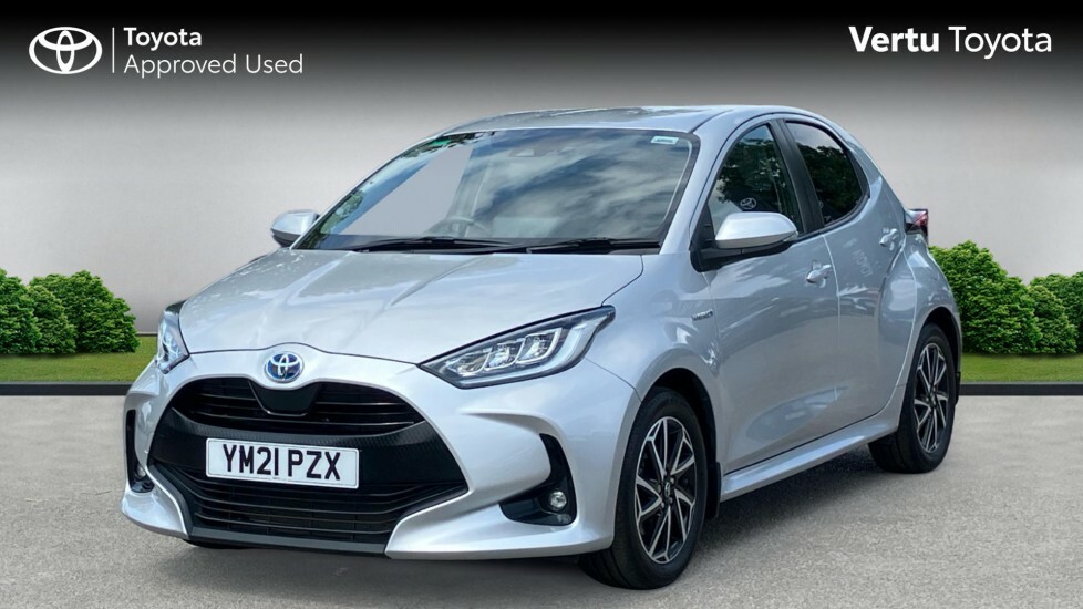 Toyota Yaris Design Silver #3