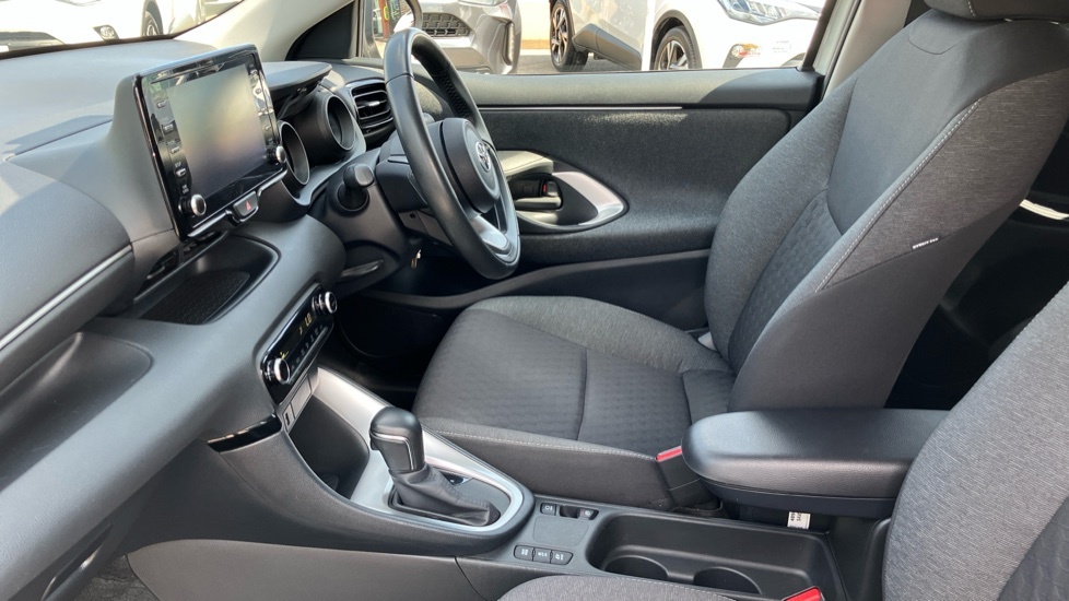 Toyota Yaris Design Silver #5