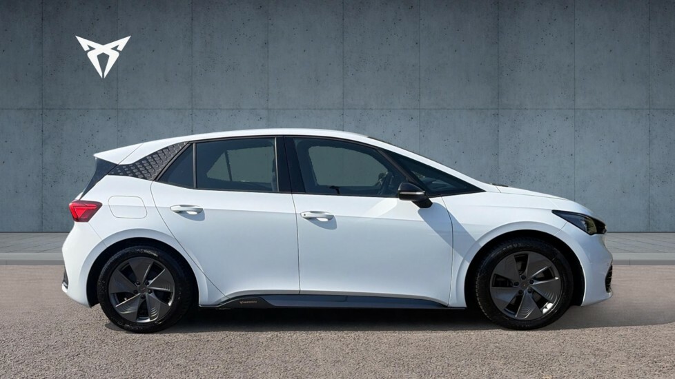 Cupra Born V1 White #4